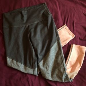 Aerie Chill Play Move Colorblock Leggings